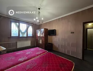 3-комнатная квартира, этаж 8 из 8, 70 м², миниатюра 9