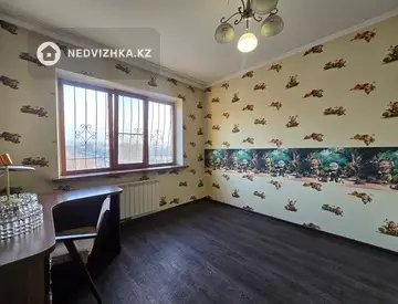 3-комнатная квартира, этаж 8 из 8, 70 м², миниатюра 11