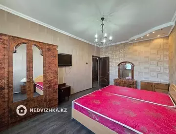 3-комнатная квартира, этаж 8 из 8, 70 м², миниатюра 10
