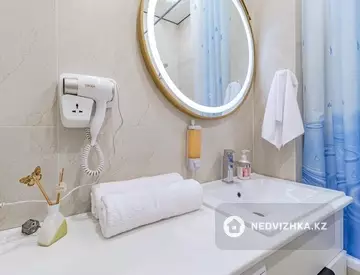 2-комнатная квартира, этаж 8 из 9, 45 м², По часам, миниатюра 12