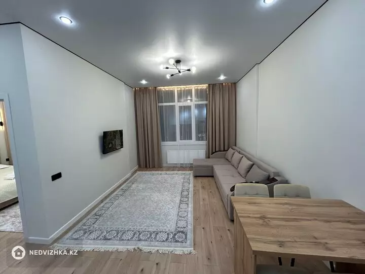 2-комнатная квартира, этаж 2 из 12, 45 м², Посуточно, 3-фотосурет