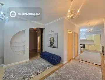 5-комнатная квартира, этаж 6 из 18, 176 м², миниатюра 2