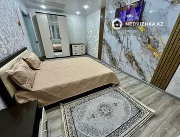 1-комнатная квартира, этаж 8 из 10, 40 м², По часам, миниатюра 8