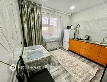 1-бөлмелі пәтер, қабат 8 барлық қабат саны 9, 40 м², По часам, 6-нобай
