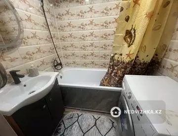 1-бөлмелі пәтер, қабат 8 барлық қабат саны 9, 40 м², По часам, 8-нобай