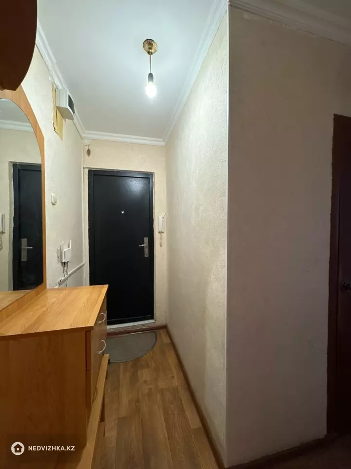 2-комнатная квартира, этаж 2 из 5, 45 м², На длительный срок, фотография 3