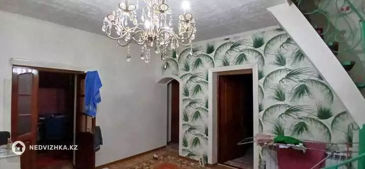 7-бөлмелі үй, 8 соттық, 190 м², 2-фотосурет