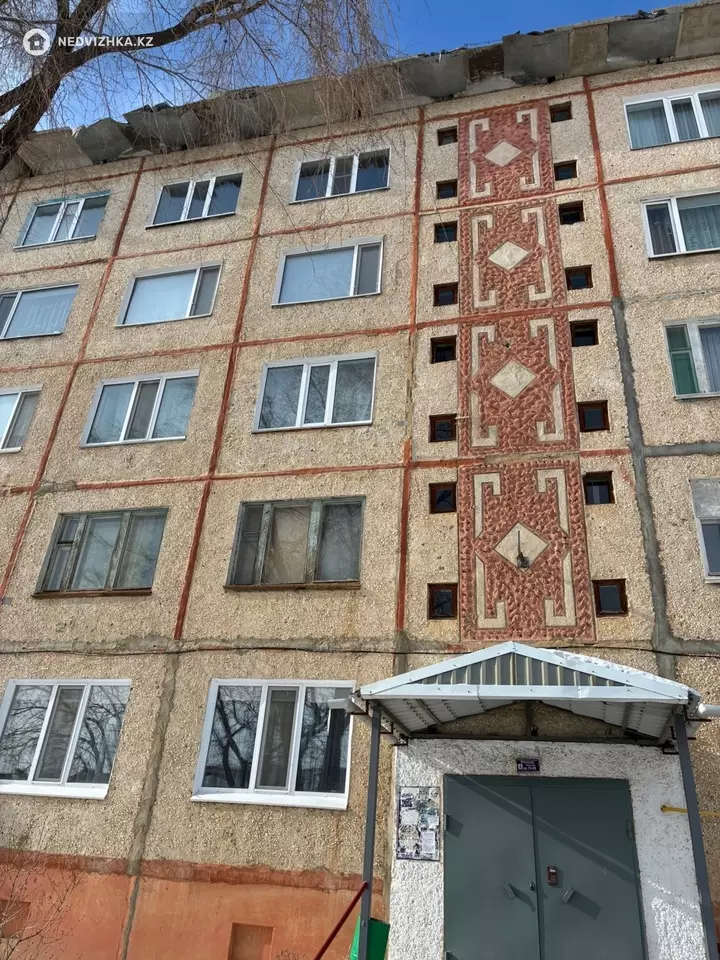 2-бөлмелі пәтер, қабат 4 барлық қабат саны 5, 50 м²