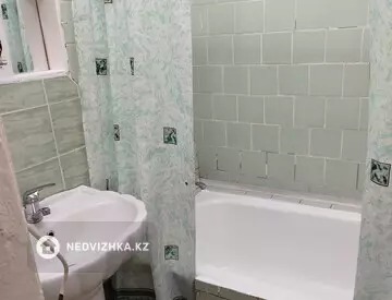 3-комнатная квартира, этаж 2 из 2, 65 м²