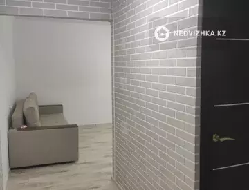 2-комнатная квартира, этаж 2 из 5, 43 м², миниатюра 5