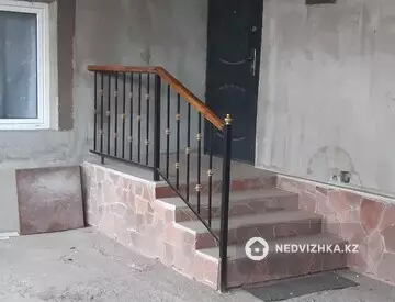 2-комнатная часть дома, 1 соток, 60 м², На длительный срок