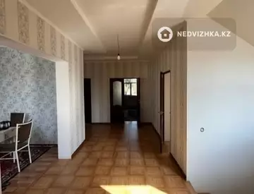 8-комнатный дом, 8 соток, 180 м², миниатюра 3