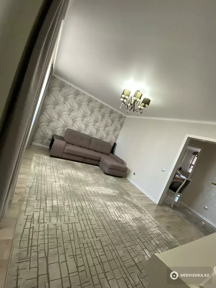 3-комнатная квартира, этаж 12 из 12, 69 м², фотография 4