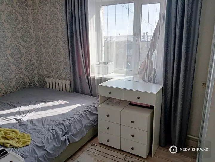3-комнатная квартира, этаж 5 из 5, 49 м², фотография 5