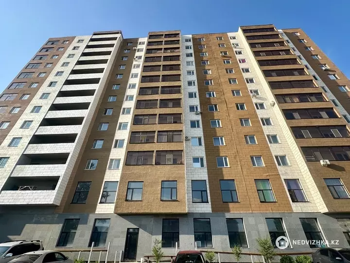 2-комнатная квартира, этаж 10 из 13, 62 м²