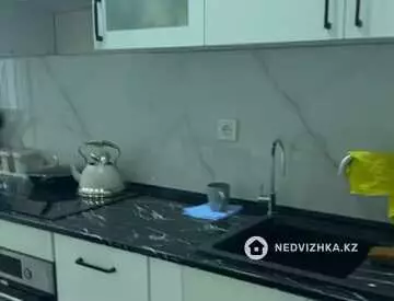 3-комнатная квартира, этаж 6 из 12, 88 м², миниатюра 7