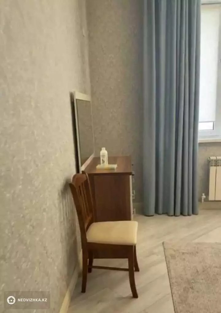 3-комнатная квартира, этаж 6 из 12, 88 м², фотография 4
