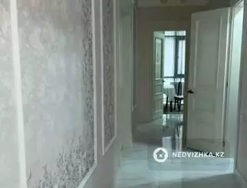 3-комнатная квартира, этаж 6 из 12, 88 м², миниатюра 10