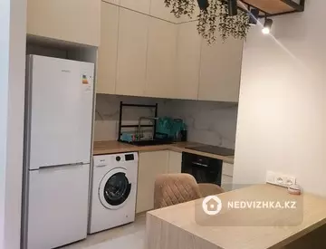 2-комнатная квартира, этаж 2 из 12, 68 м², миниатюра 5