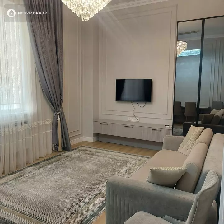 2-комнатная квартира, этаж 2 из 12, 68 м²