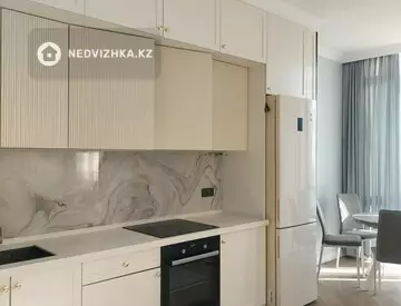 2-комнатная квартира, этаж 11 из 12, 70 м², миниатюра 6