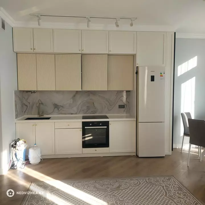2-комнатная квартира, этаж 11 из 12, 70 м², фотография 5