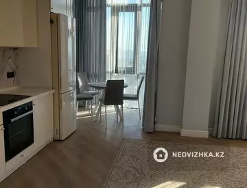 2-комнатная квартира, этаж 11 из 12, 70 м², миниатюра 4