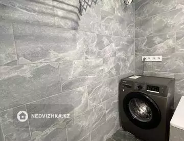 2-комнатная квартира, этаж 4 из 4, 43 м², миниатюра 4