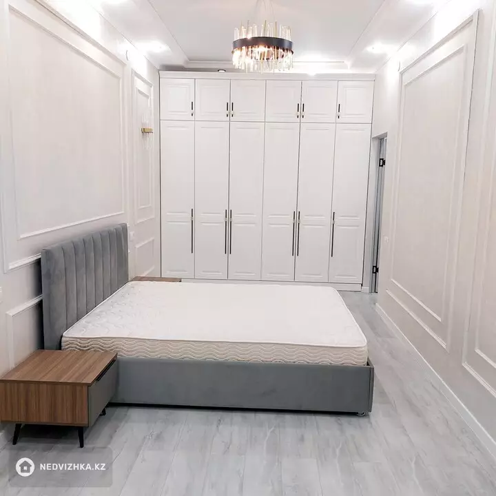2-комнатная квартира, этаж 7 из 12, 65 м², фотография 4