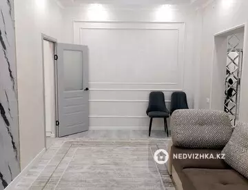 2-комнатная квартира, этаж 7 из 12, 65 м², миниатюра 3