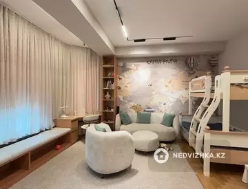 5-комнатная квартира, этаж 1 из 3, 196 м², миниатюра 10