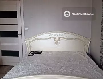 2-комнатная квартира, этаж 3 из 3, 40 м², На длительный срок