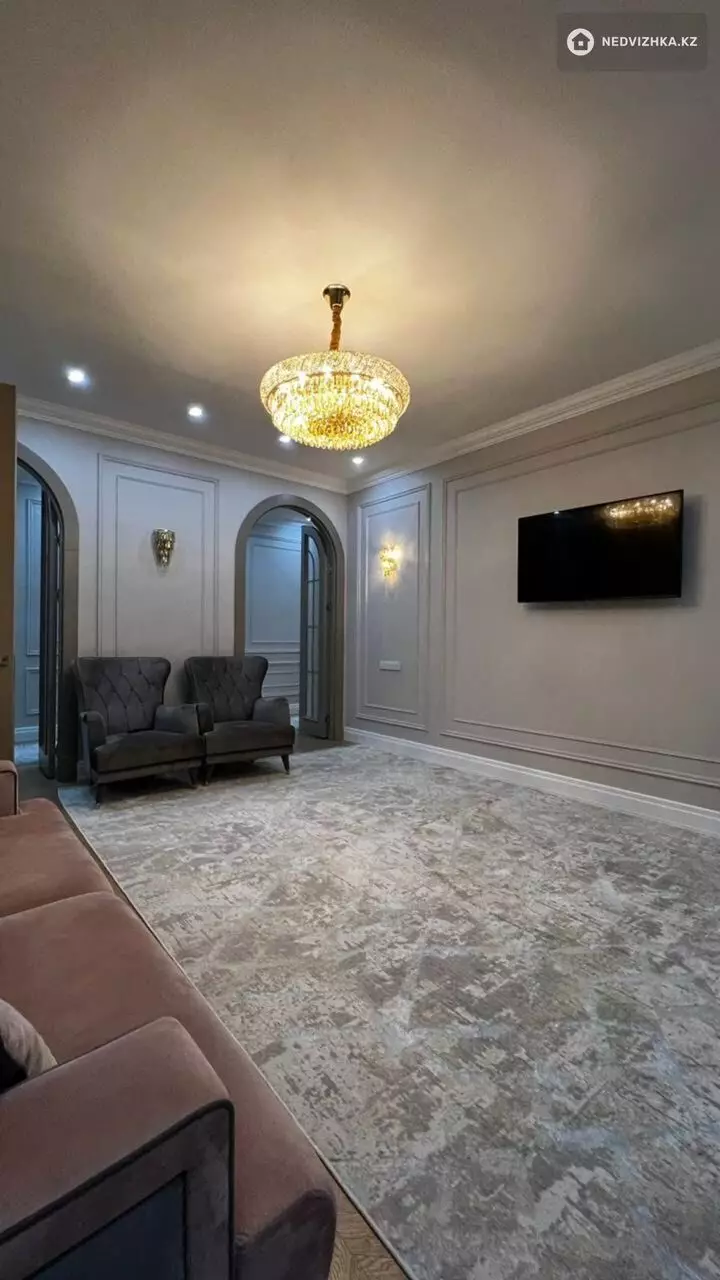 3-комнатная квартира, этаж 3 из 12, 88 м²