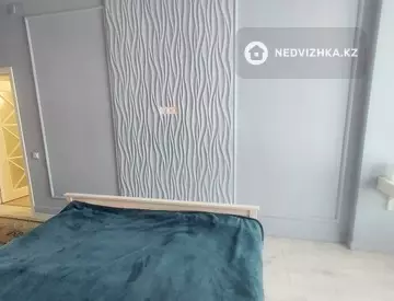 2-комнатная квартира, этаж 11 из 12, 65 м², миниатюра 6