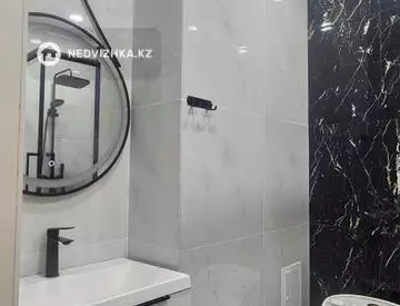 1-комнатная квартира, этаж 10 из 16, 40 м², миниатюра 6