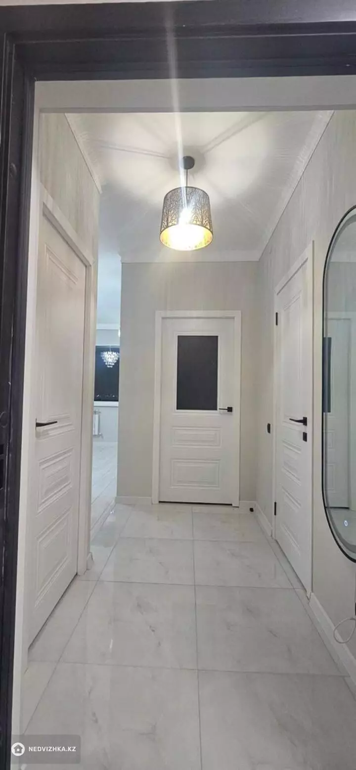 1-комнатная квартира, этаж 10 из 16, 40 м², фотография 4
