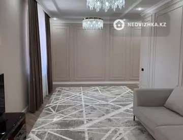3-комнатная квартира, этаж 5 из 5, 124 м², миниатюра 2