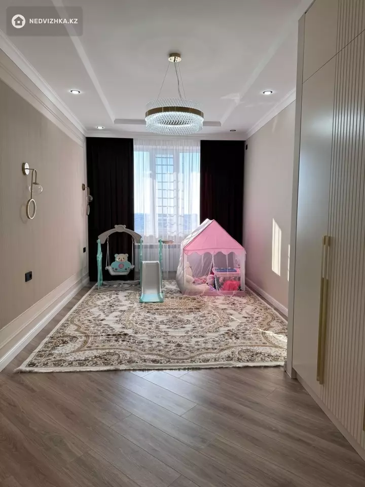 3-комнатная квартира, этаж 5 из 5, 124 м², 5-фотосурет