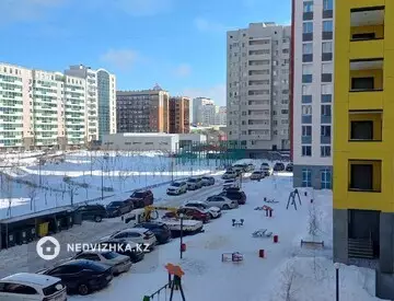 3-комнатная квартира, этаж 3 из 21, 96 м², миниатюра 9