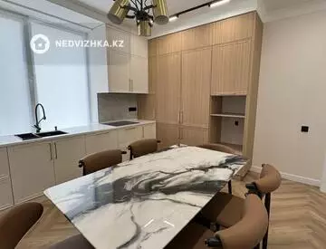 4-комнатная квартира, этаж 19 из 18, 132 м², миниатюра 7