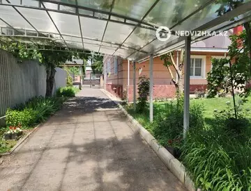 7-бөлмелі үй, 8 соттық, 340 м², 4-нобай