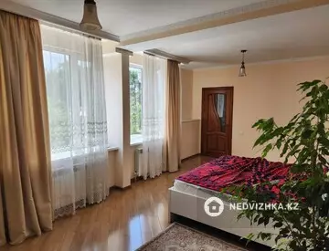 7-бөлмелі үй, 8 соттық, 340 м², 9-нобай