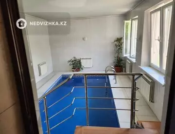 7-бөлмелі үй, 8 соттық, 340 м², 10-нобай