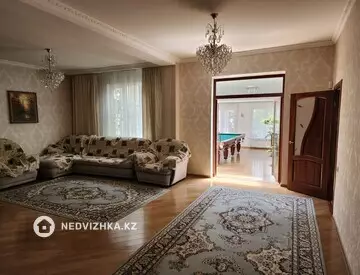 7-бөлмелі үй, 8 соттық, 340 м², 12-нобай