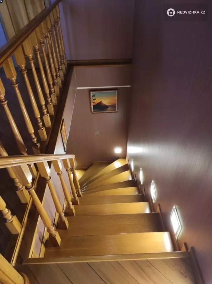 7-бөлмелі пәтер, қабат 5 барлық қабат саны 5, 227 м², 3-фотосурет