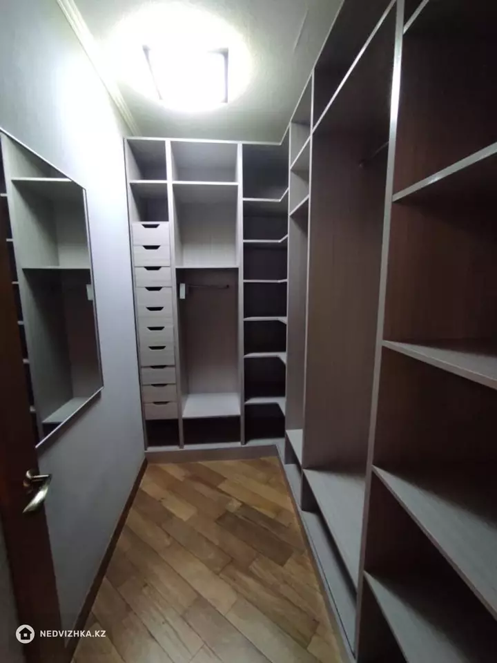 7-бөлмелі пәтер, қабат 5 барлық қабат саны 5, 227 м², 5-фотосурет