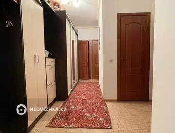 2-комнатная квартира, этаж 2 из 5, 64 м², миниатюра 6
