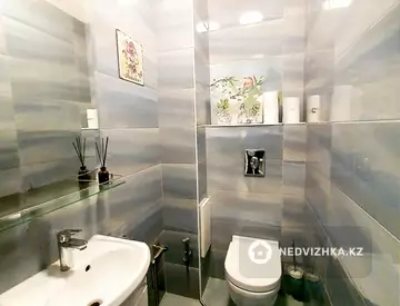 4-комнатная квартира, этаж 9 из 9, 106 м², миниатюра 12
