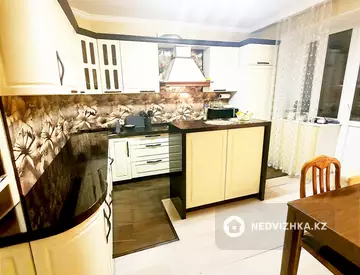 4-комнатная квартира, этаж 9 из 9, 106 м², миниатюра 10