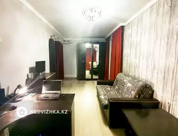 4-комнатная квартира, этаж 9 из 9, 106 м², миниатюра 6